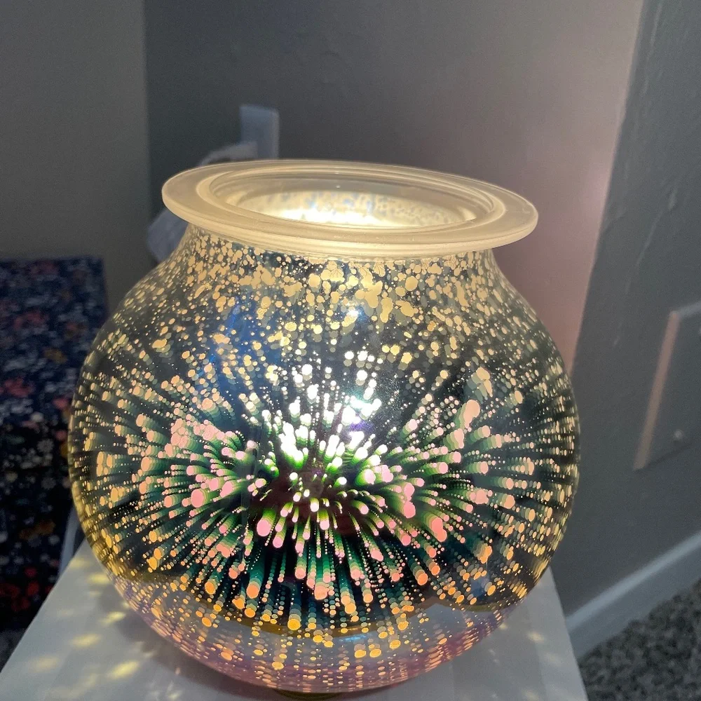 Scentsy - Picture 1 of 2